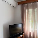Alex Guest Gjirokastër