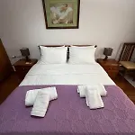 Alex Guest 公寓 Gjirokastër