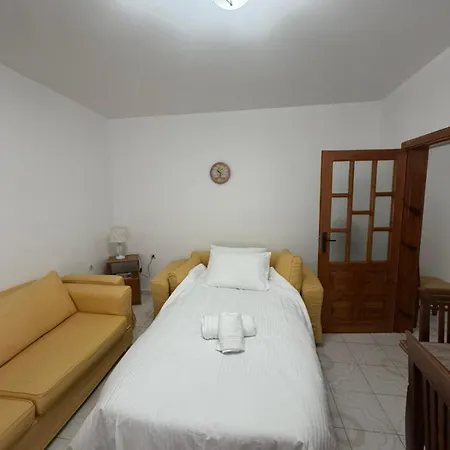 Alex Guest 公寓